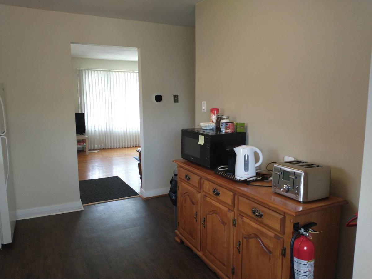 Barrie North Retreat - Quiet And Friendly Βίλα Εξωτερικό φωτογραφία