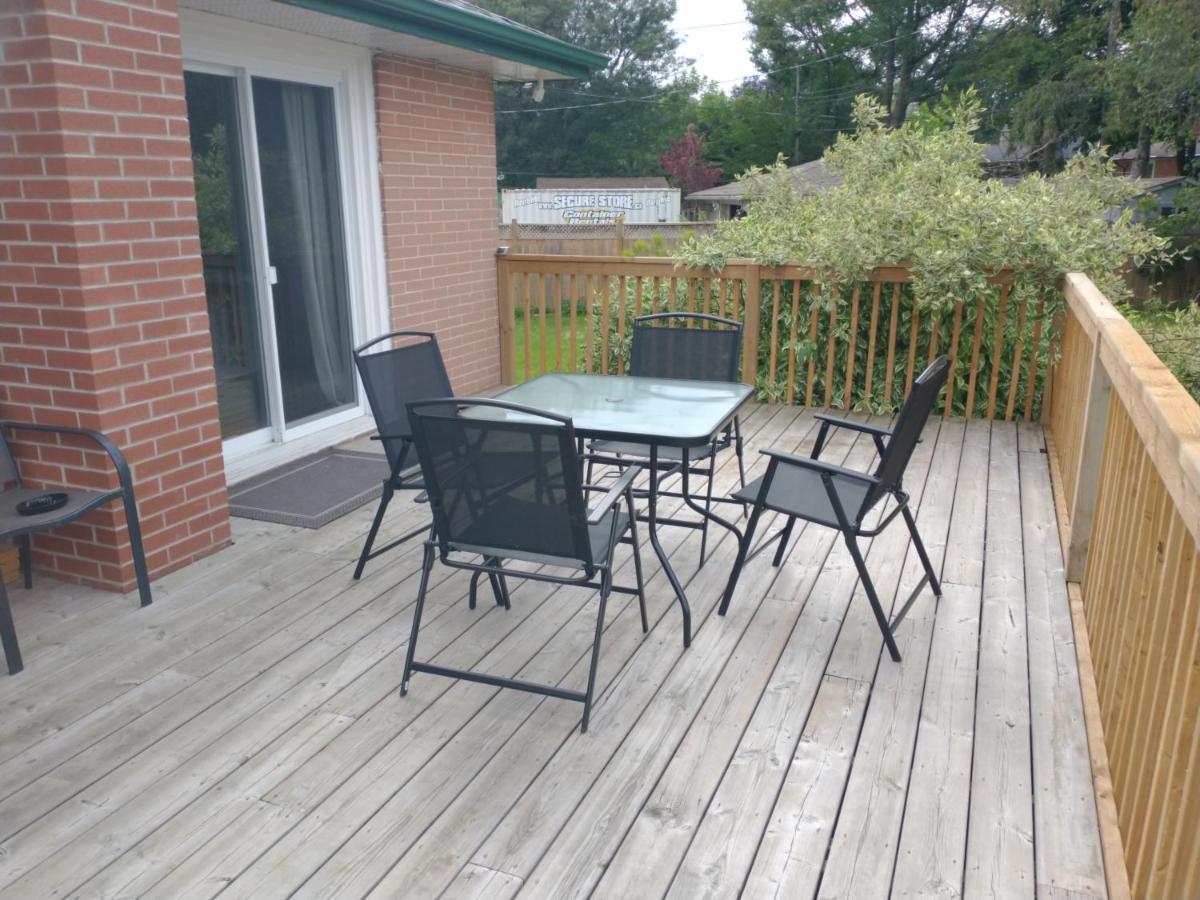 Barrie North Retreat - Quiet And Friendly Βίλα Εξωτερικό φωτογραφία