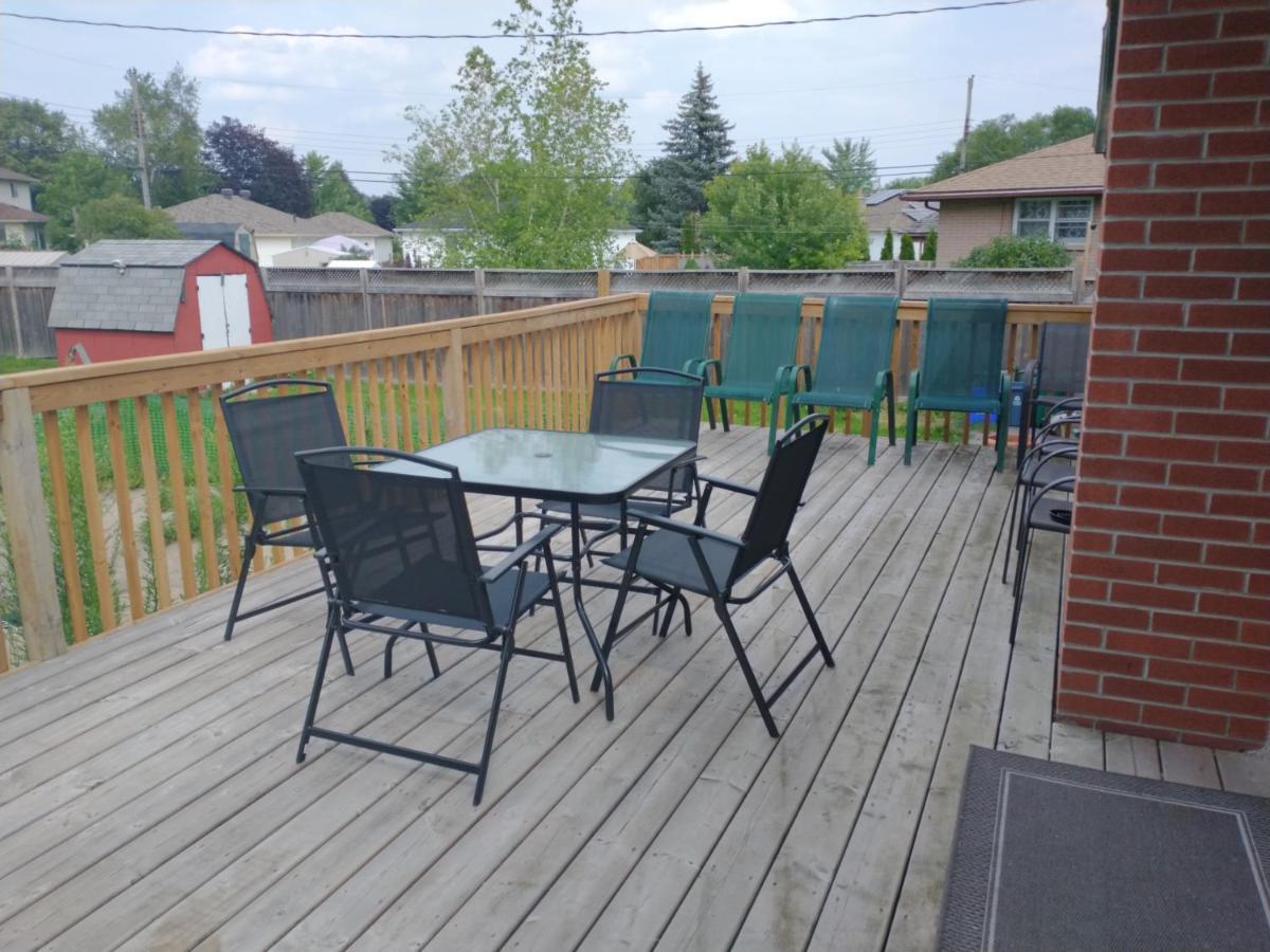 Barrie North Retreat - Quiet And Friendly Βίλα Εξωτερικό φωτογραφία